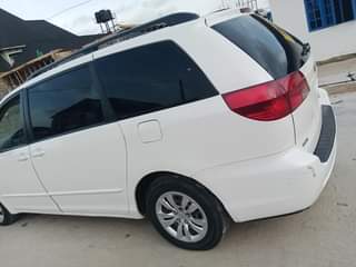 A picture of Registered Toyota sienna XLE 2005 model buy nd drive everything