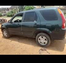A picture of Honda CR V