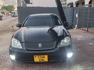 A picture of Toyota Crown Athlete