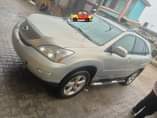 A picture of Awoof Rx330 Tok standard first body engine and transmission and