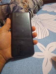 A picture of Oneplus 7 pro