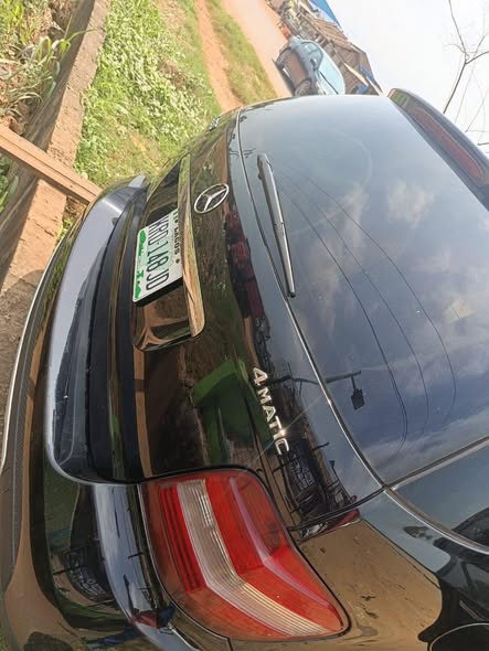 A picture of Mercedes Benz ml 350 2007 nothing to fix 09056218817