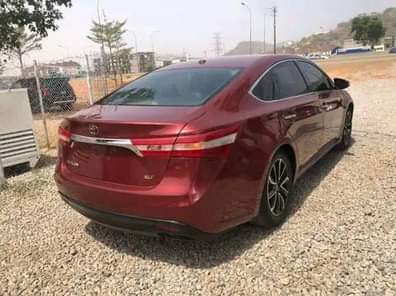 A picture of Neatly Used 2014 Toyota Avalon XLE with Untempered Engine Marvelous
