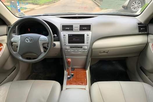 A picture of Toyota Camry 2011