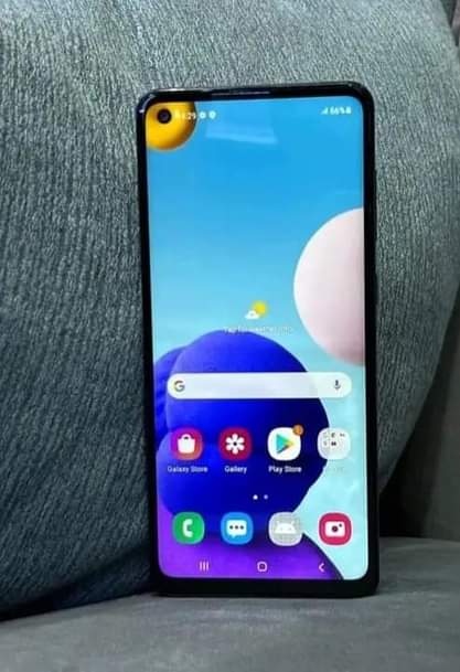 A picture of CLEAN SAMSUNG A21S 64GB 4GB RAM