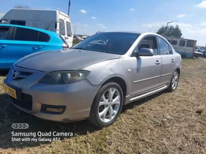 classifieds/cars mazda