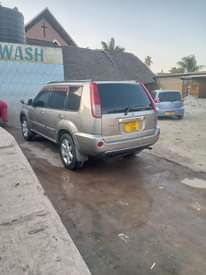 A picture of Nissan Xtrail full Ac bei imepoa sanaa million 7.7 ipo