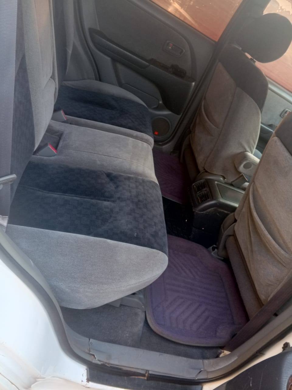 A picture of Toyota Harrier ordinary