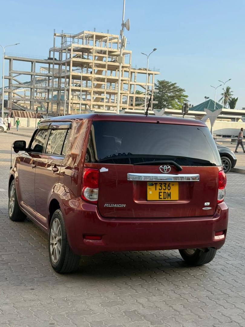 A picture of TOYOTA RUMION BEI 16M PIGA CM 0749626872