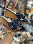 A picture of Shoes