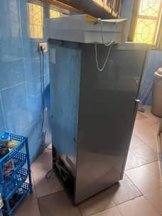 A picture of Toshiba fridge