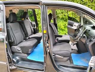 A picture of Toyota voxy