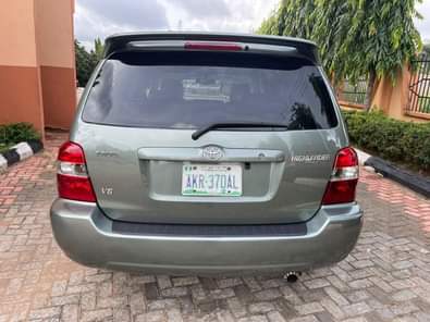 A picture of 2005 TOYOTA HIGHLANDER IS AVAILABLE Engine Gear box Ac shilling