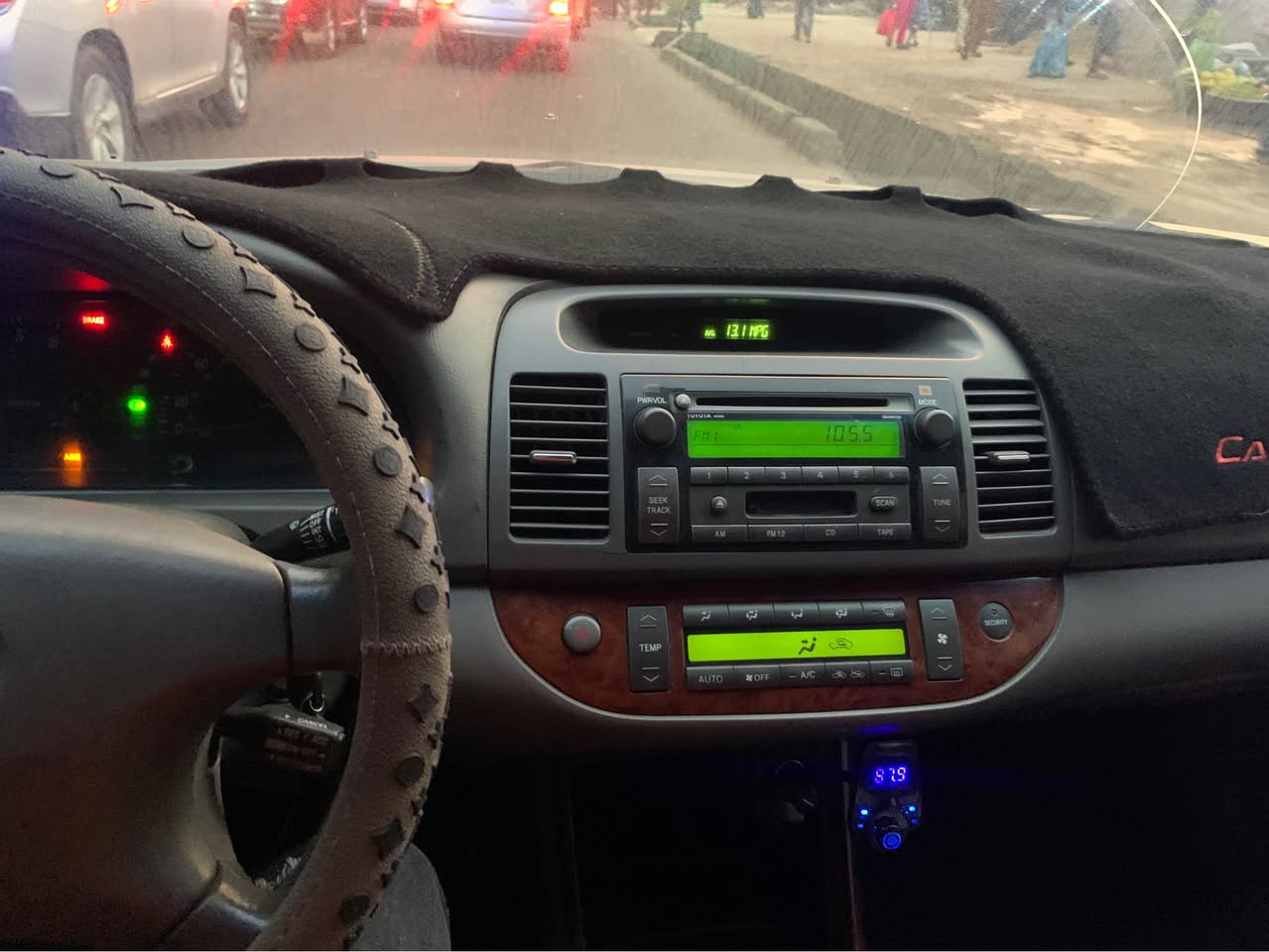 A picture of Toyota Camry 04