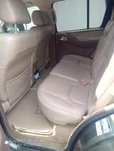 A picture of Nissan Pathfinder LE