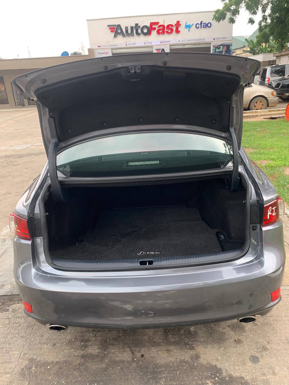 A picture of Lexus IS350 2014