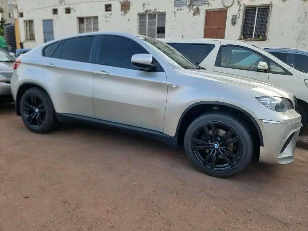 A picture of BMW X6 2012 FOR SALE 90M