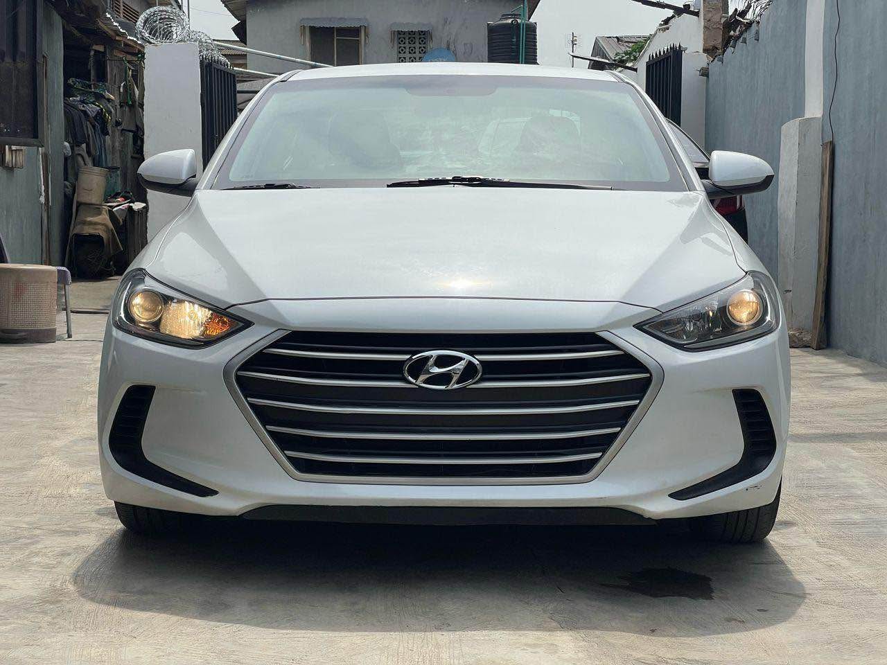 A picture of Reg Hyundai Elantra 2018 model