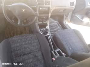 A picture of Distress 307 Normal hand manual transmission drive Price slashed to
