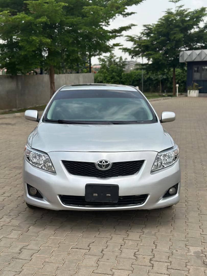A picture of Toyota corolla LE 2011 model