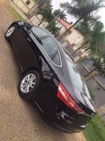 A picture of 2017 Toyota Avalon Foreign used