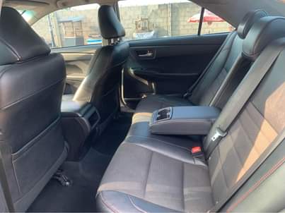 A picture of Toyota Camry SE 2017