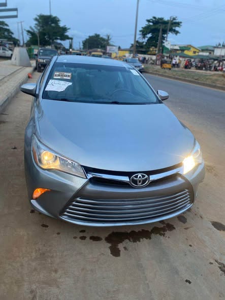A picture of 2015 Toyota Camry