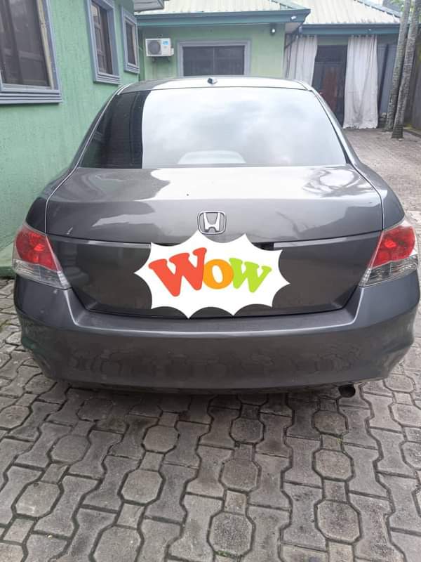 A picture of 2010 Honda Accord ivtec Belgium standard With untampered engine and