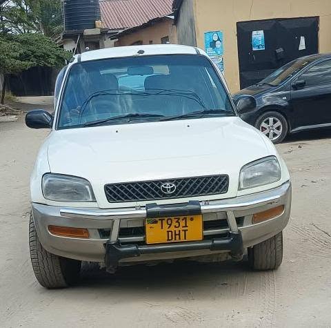 A picture of 0718998880 Toyota Rav4 Milion 13 5tsh Engine 3S cc 1990