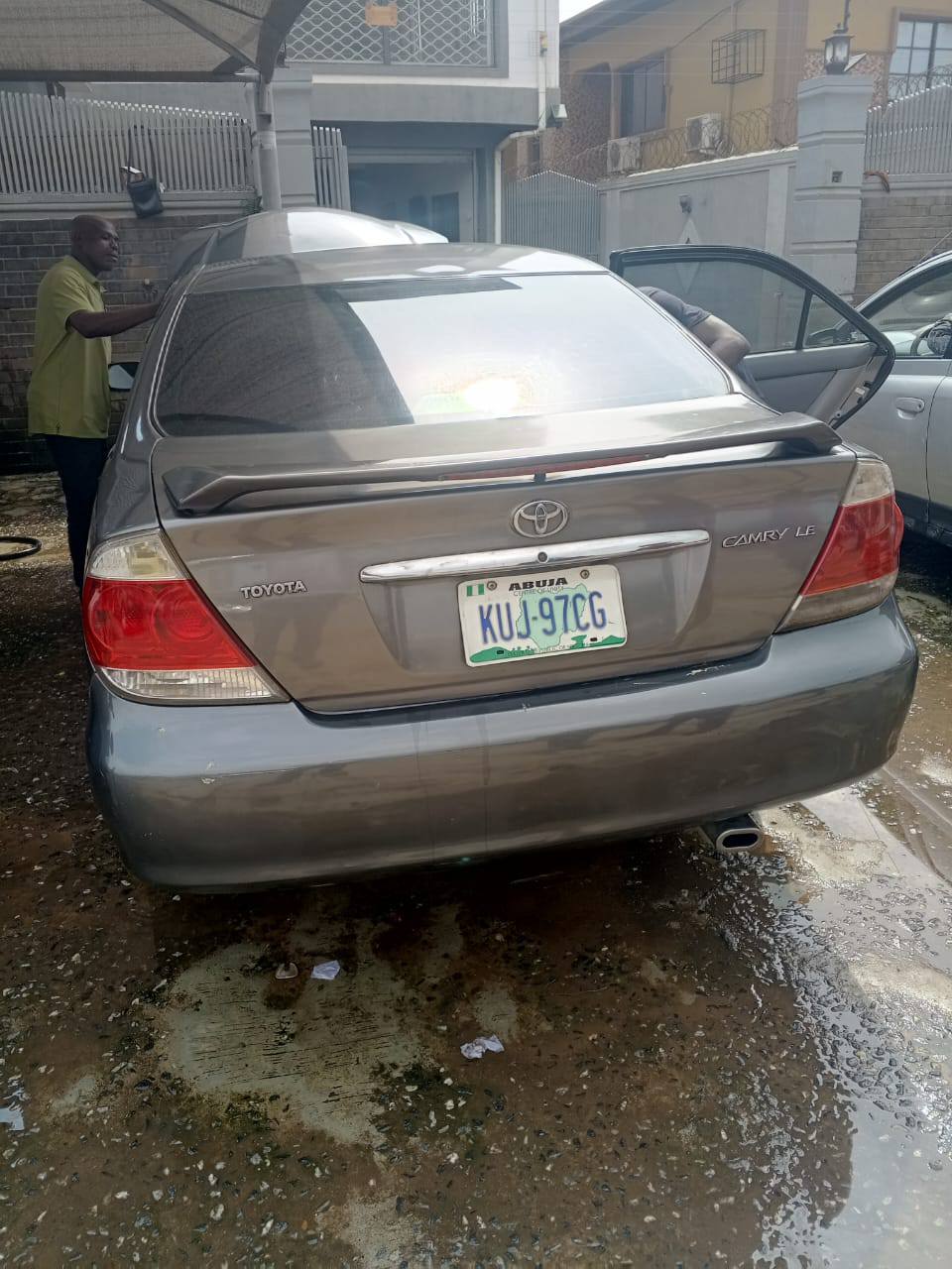A picture of 05 Toyota Camry BIG DADDY