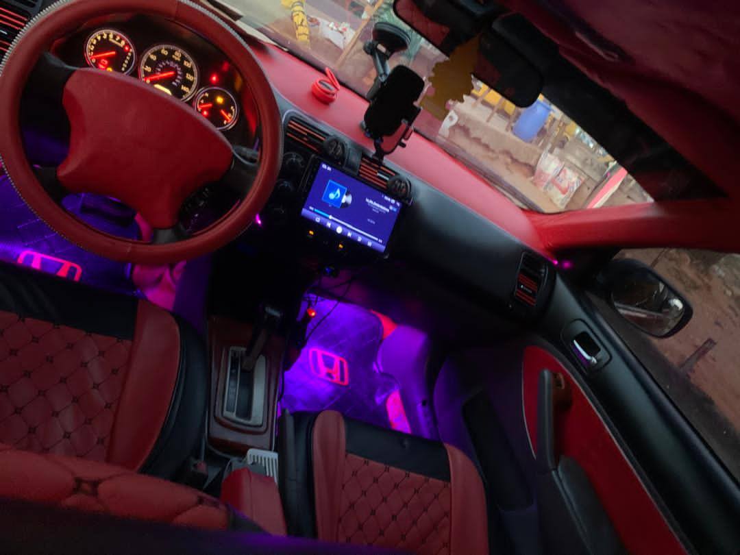 A picture of REGISTERED HONDA CIVIC 2005