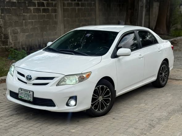 A picture of 2013 COROLLA