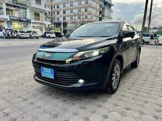 A picture of 2018 TOYOTA HARRIER NEW MODEL ANACONDA CHASSIS NUMBER
