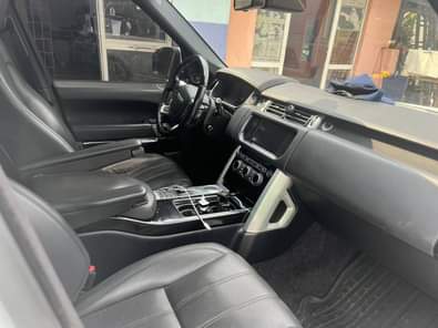 A picture of 2016 model Range Rover HSE Supercharge Direct tokumbo Buy and