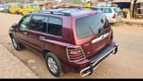 A picture of Toyota Highlander 05