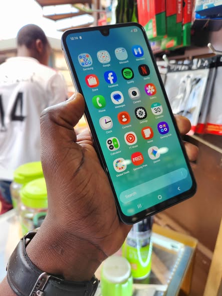 A picture of Samsung A16