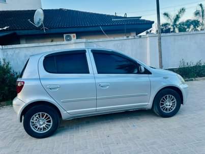 A picture of Toyota Vitz clavia