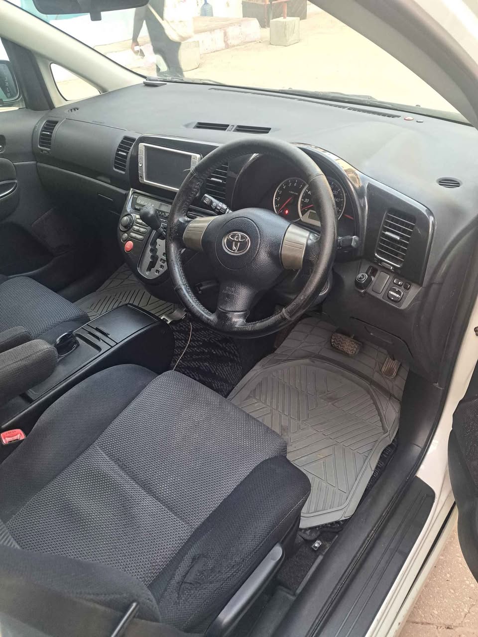 A picture of Toyota Wish