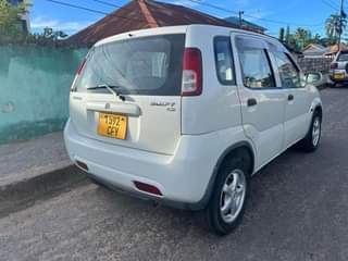 A picture of suzuki swift cc 1300 6 3 mwanza