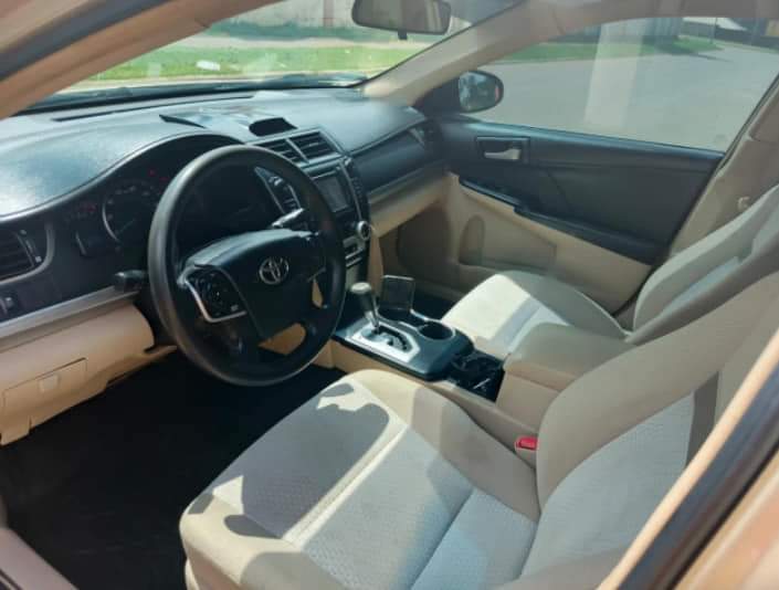 A picture of Extremely clean and sharp Toyota Camry 2013 model with untampered