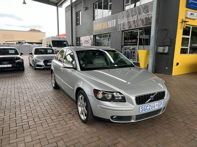 volvo s40