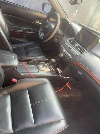 A picture of Honda Crosstour 2012