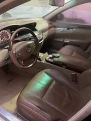 A picture of SUPER DISTRESS SALE BENZ S550 2009 MODEL BUY AND DRIVE
