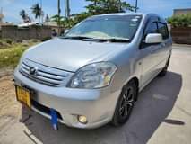 A picture of Toyota raum