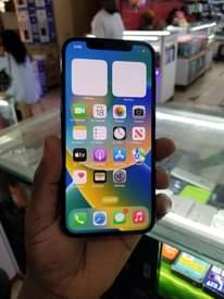 A picture of iPhone 12 pro 256GB internal storage 0753764650