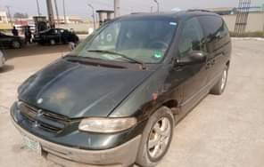 A picture of DANNY YUNG Smarts Autos First Body Chrysler voyager Very Sound