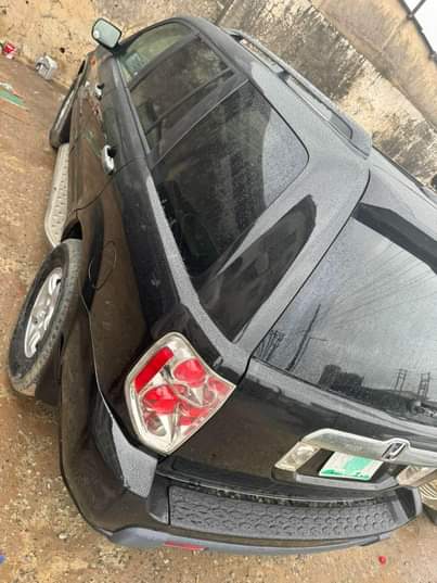 A picture of 2007 Honda pilot with good engine and gear chilling ac