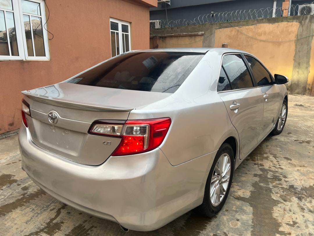 A picture of Toyota Camry LE 2013 Spider Tokunbo Standard