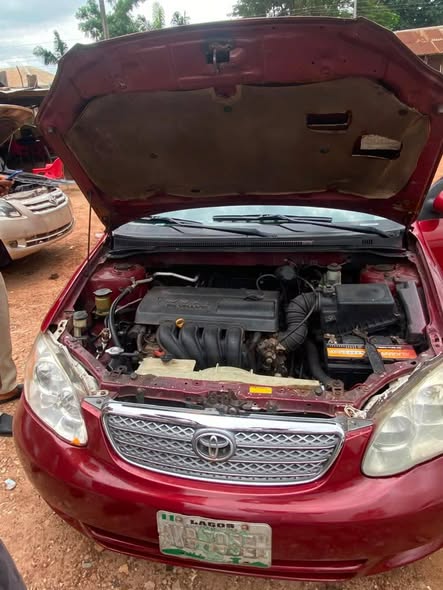 A picture of Toyota Corolla 06