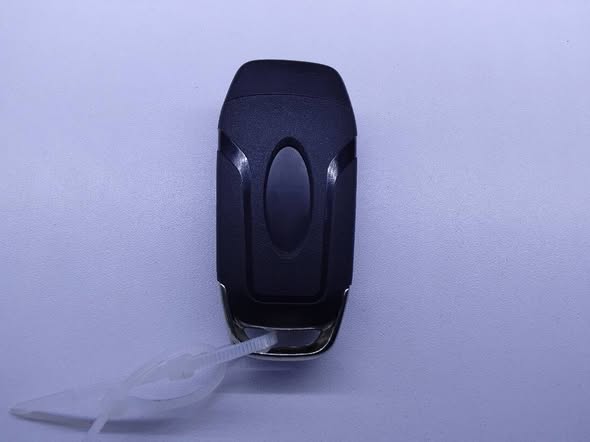 A picture of Ford insert to start car keys